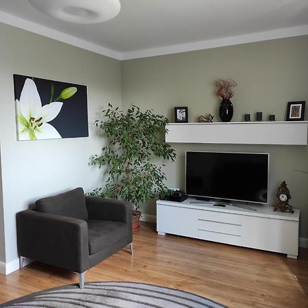 Domo Apartment Středokluky Extérieur photo