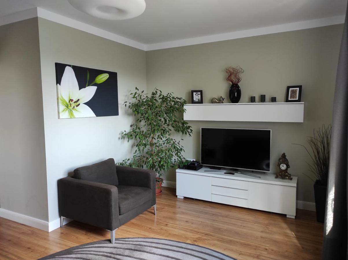 Domo Apartment Středokluky Extérieur photo